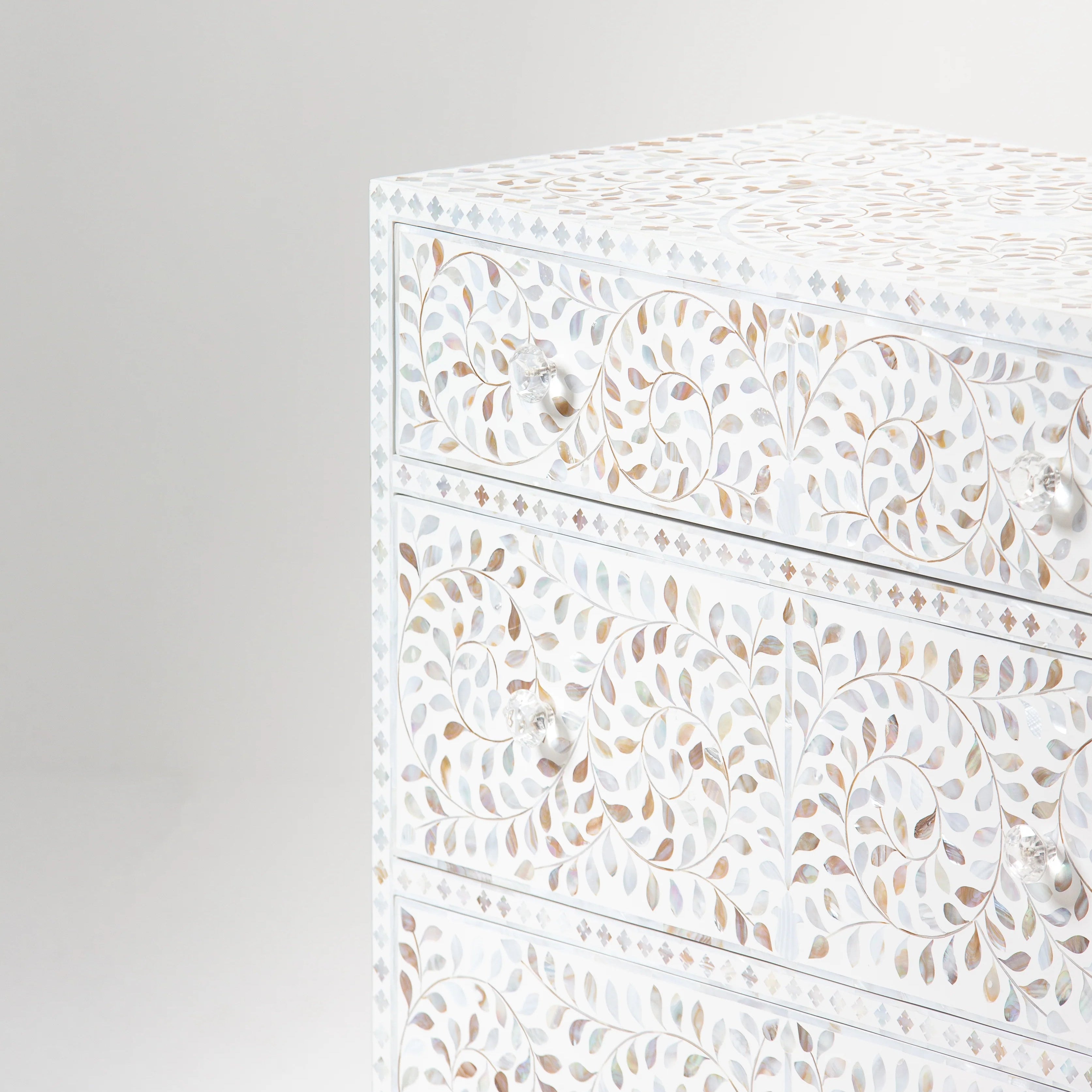 White Cleo Mother of Pearl Inlay Chest of Drawers