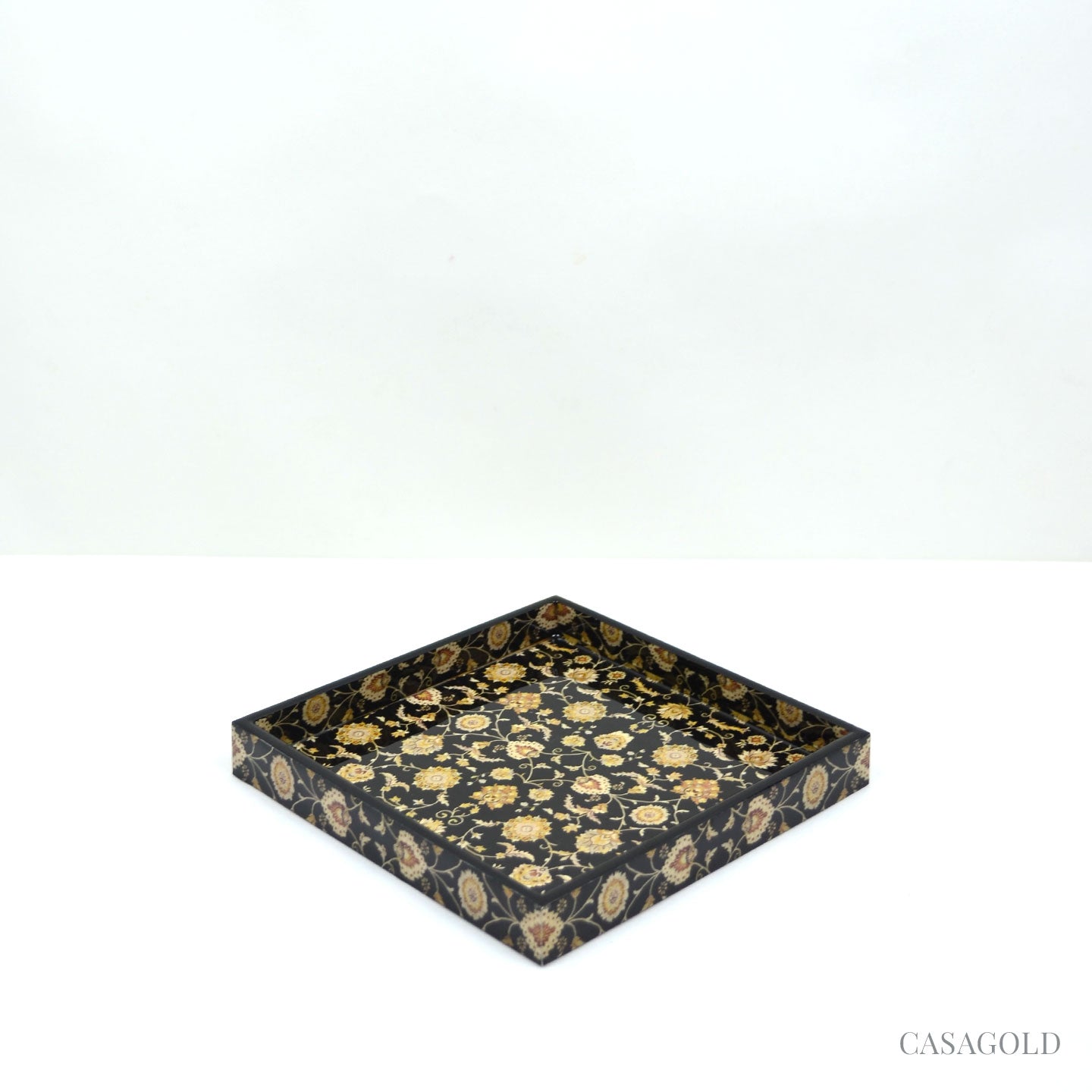 Art deco-inspired set for artistic interiors