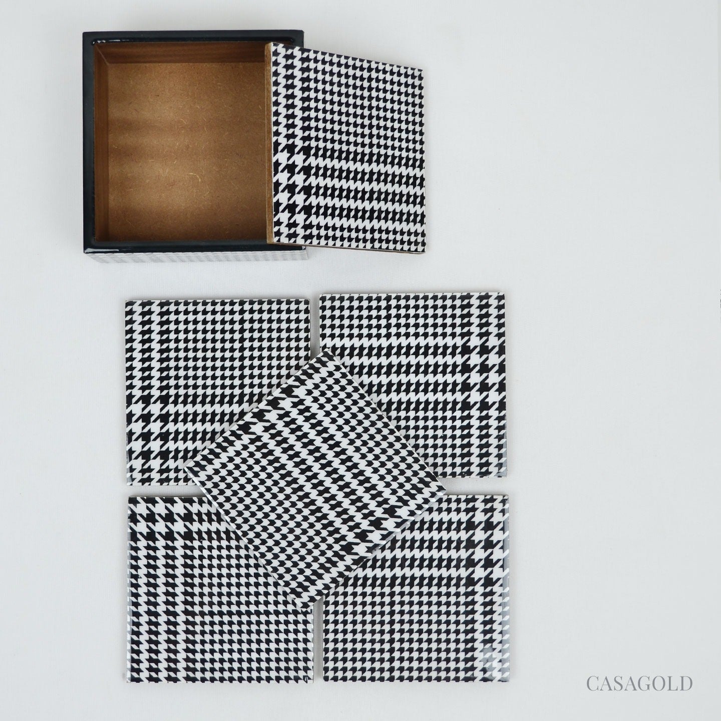 Sophisticated coaster with a matching tissue box