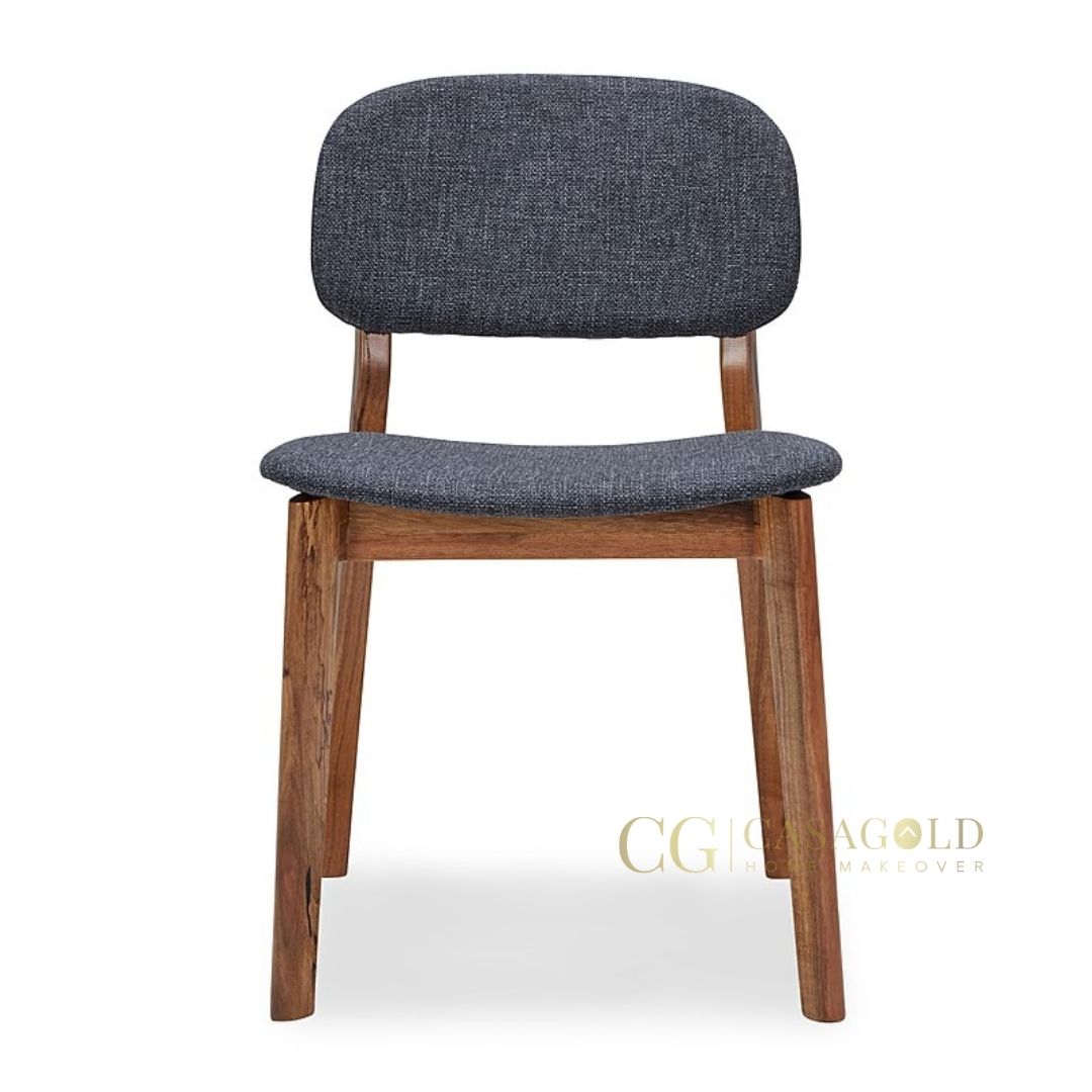 Extendable Oak Wood Dining Chair for Family Gatherings
