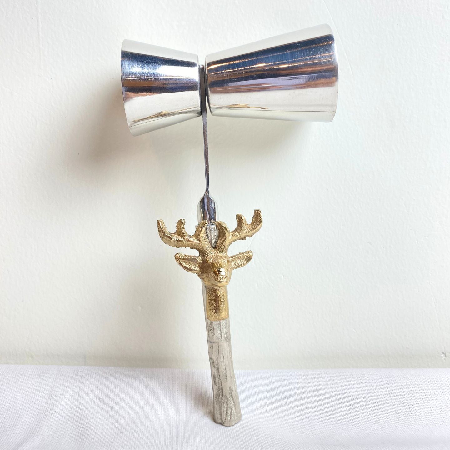 High-end bar peg measure with stag accents
