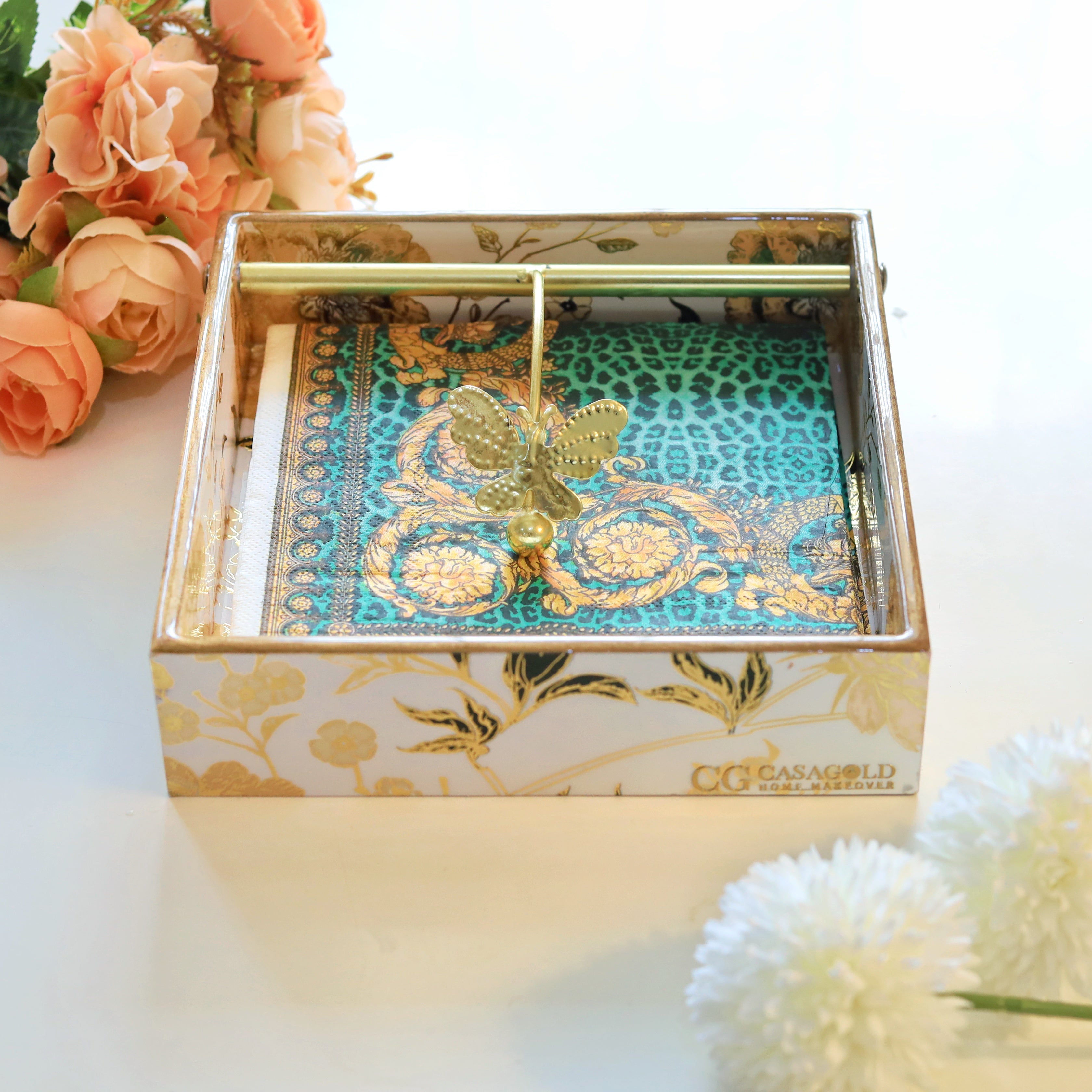 Elegant tissue tray for refined home decor