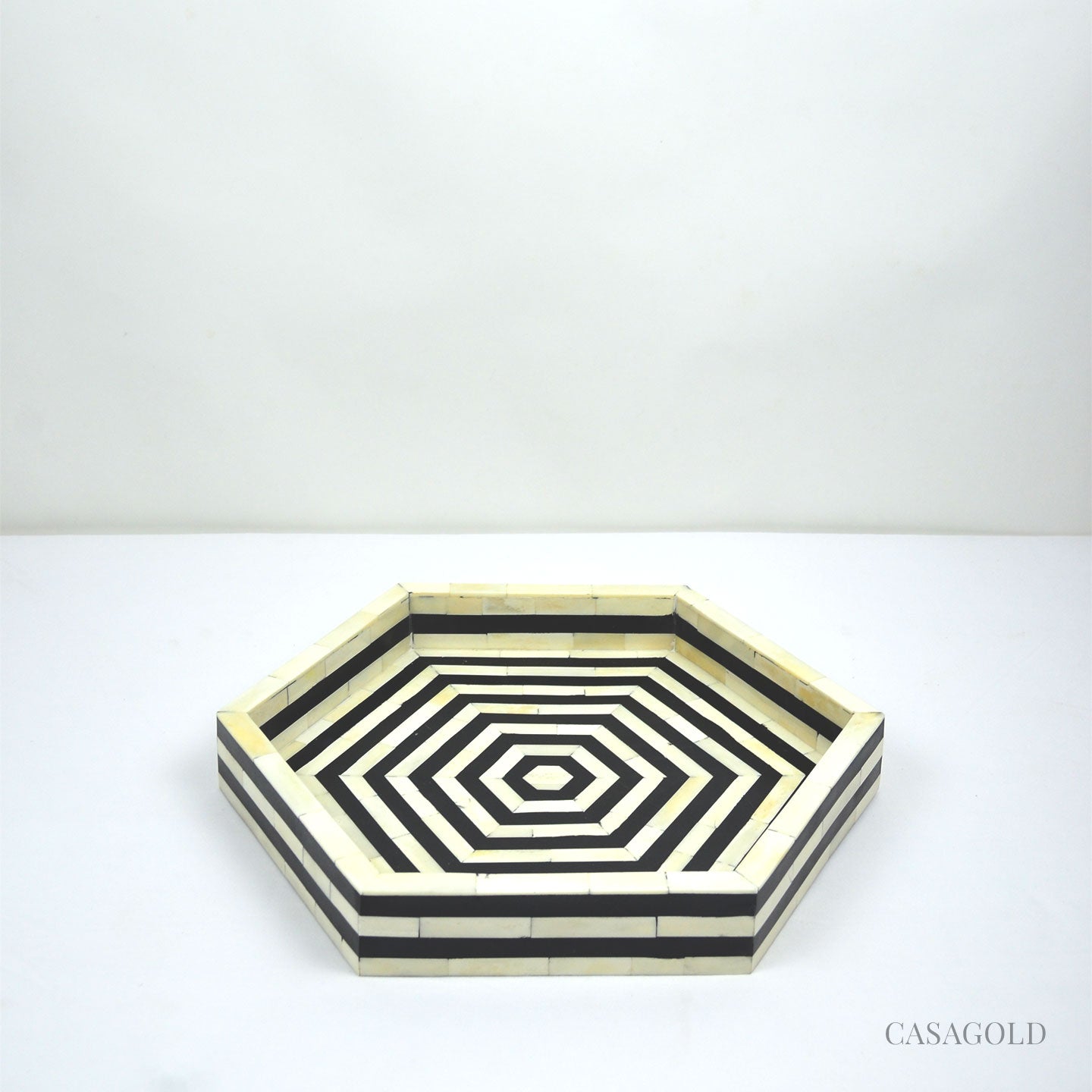 Modern bone tray with a luxurious finish