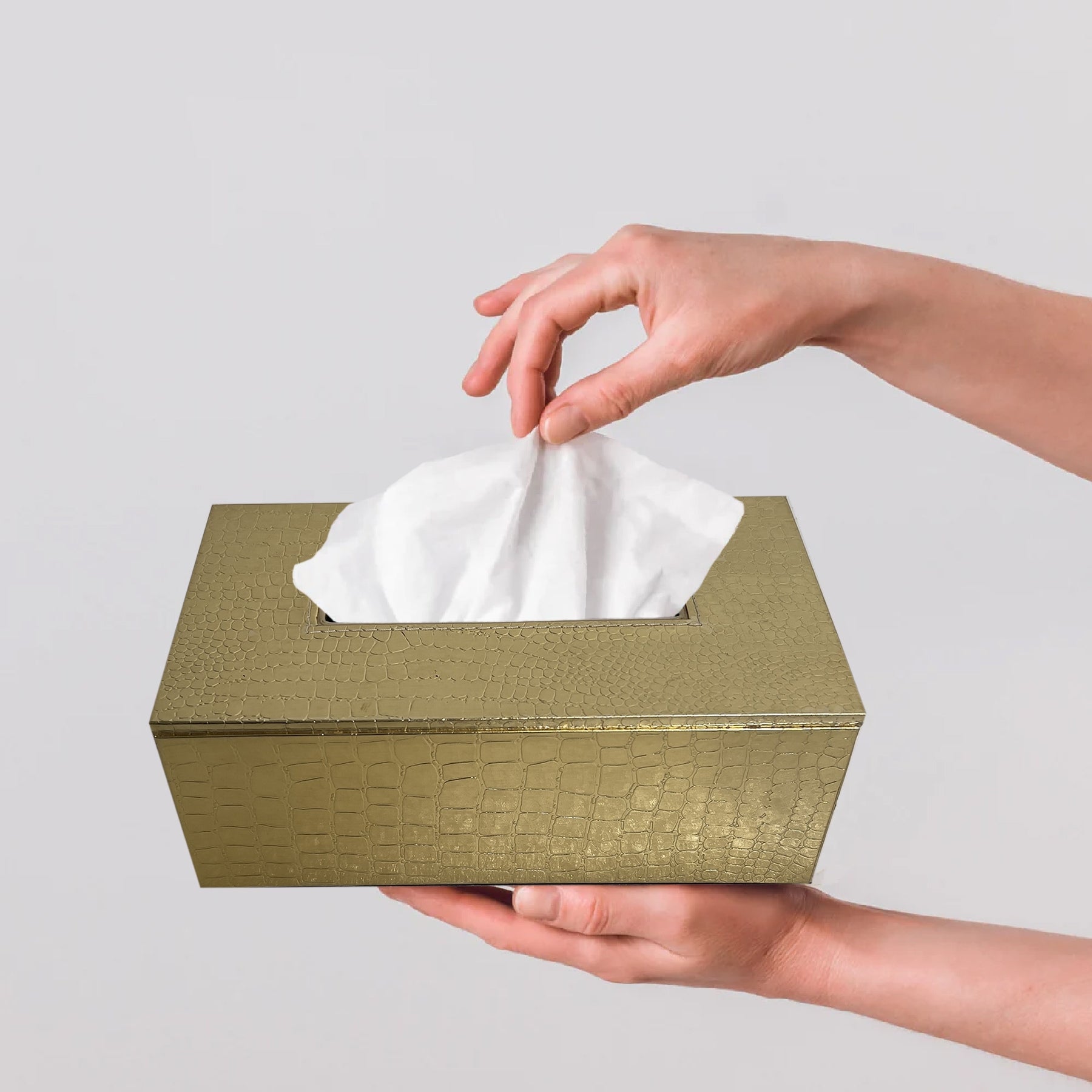 Lightweight leather tissue box for travel and home
