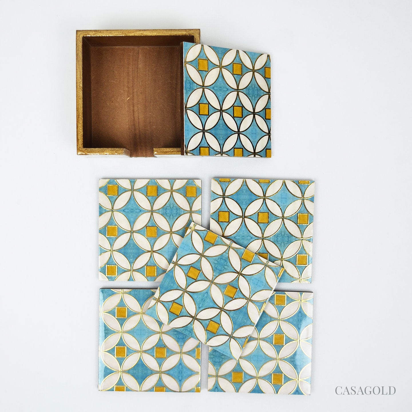 High-quality coaster with built-in tissue holder