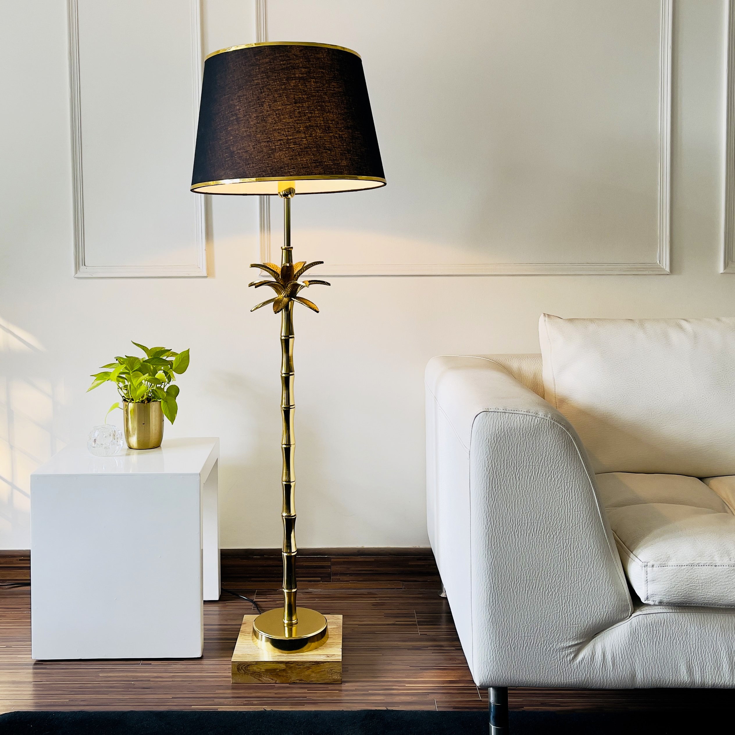 Floral luxury lamp with Wooden Base cocount design. floor lamps tree lamps golden lamps