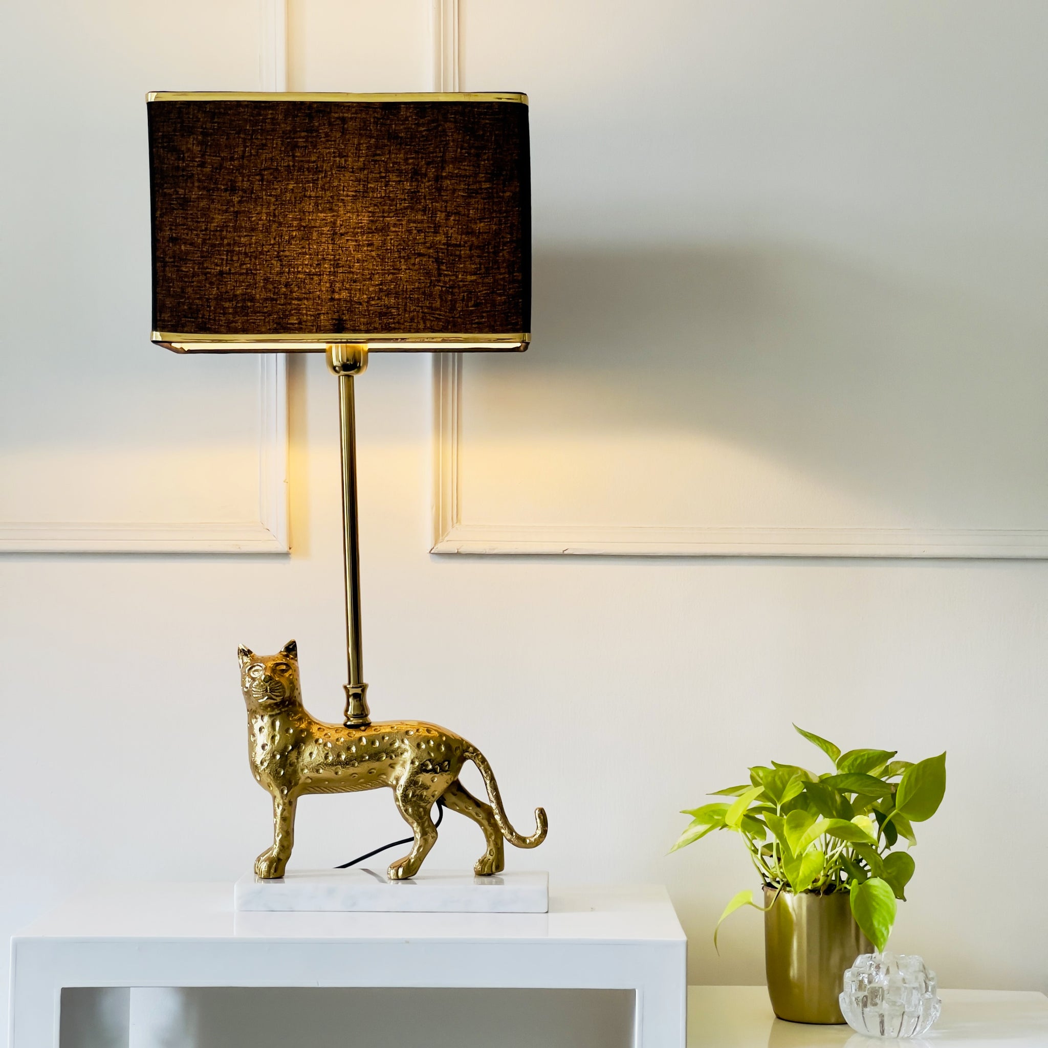 Cheetah Table Lamp - Main Image