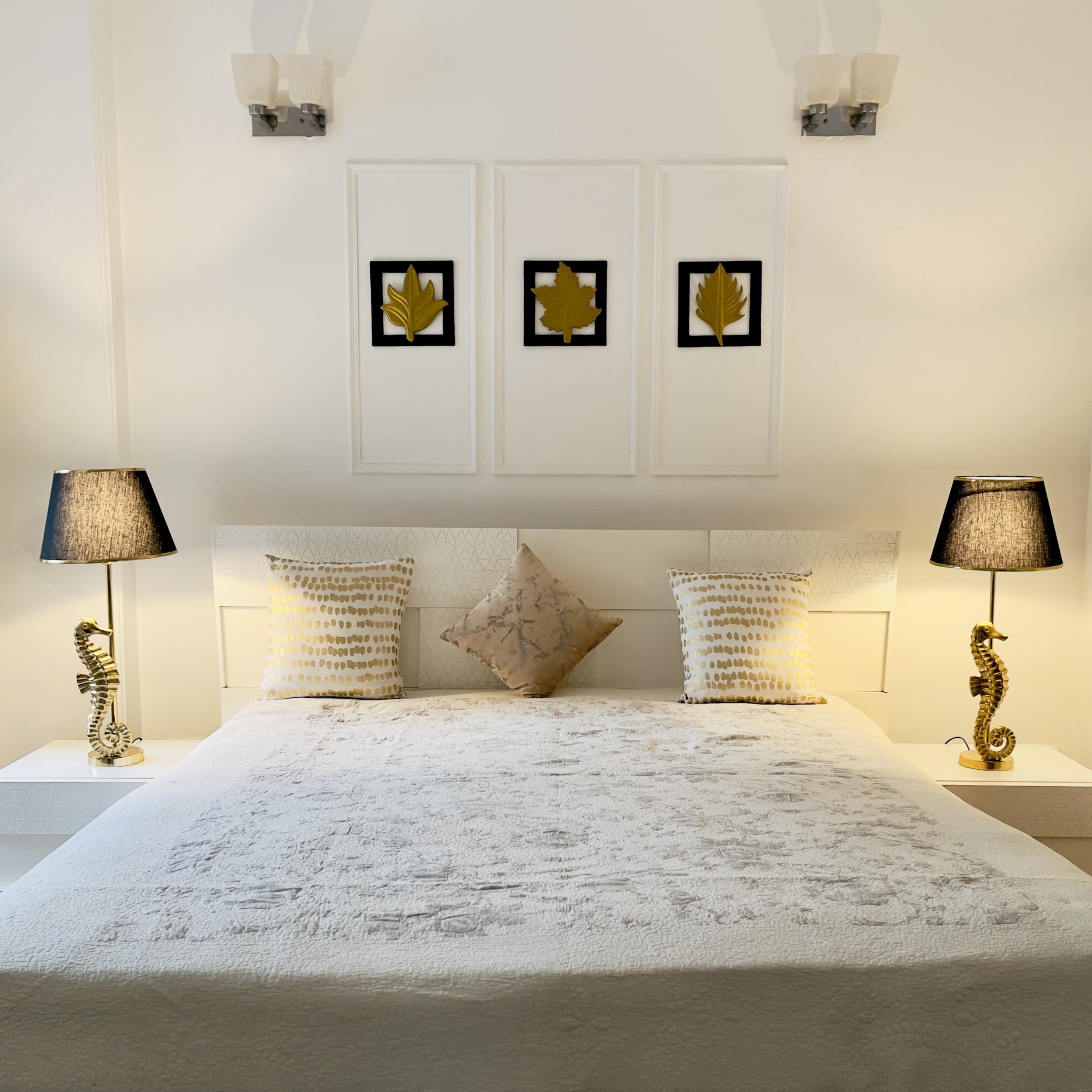 Luxury Art Deco Table Lamp for Retro Appeal