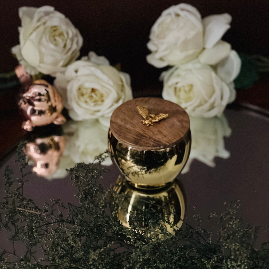 Scented Soy Wax Candle with Floral Notes