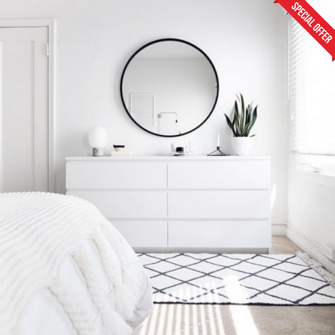 Black Round Mirror in Metal Frame