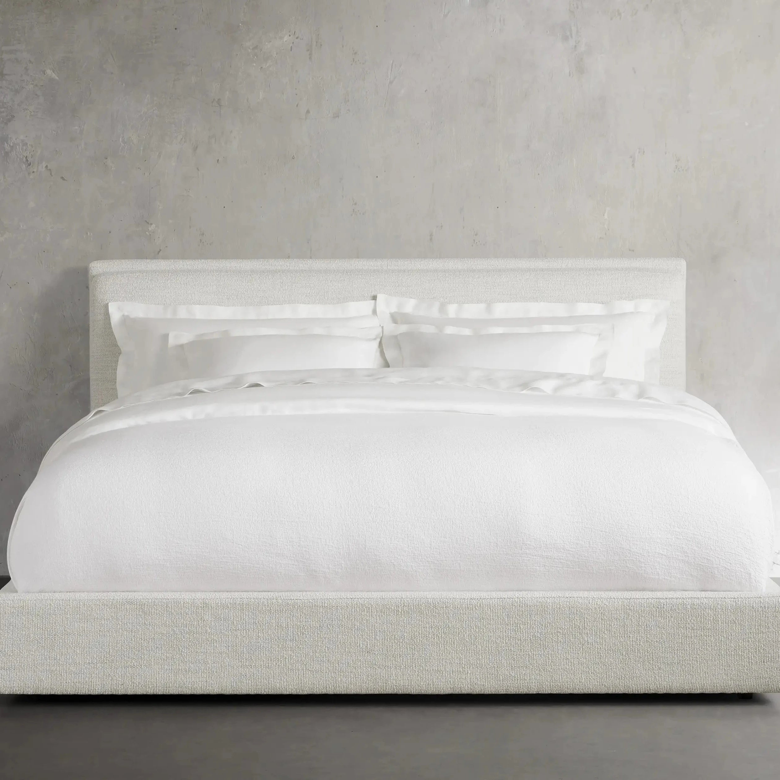 Linen Whitelush Bed