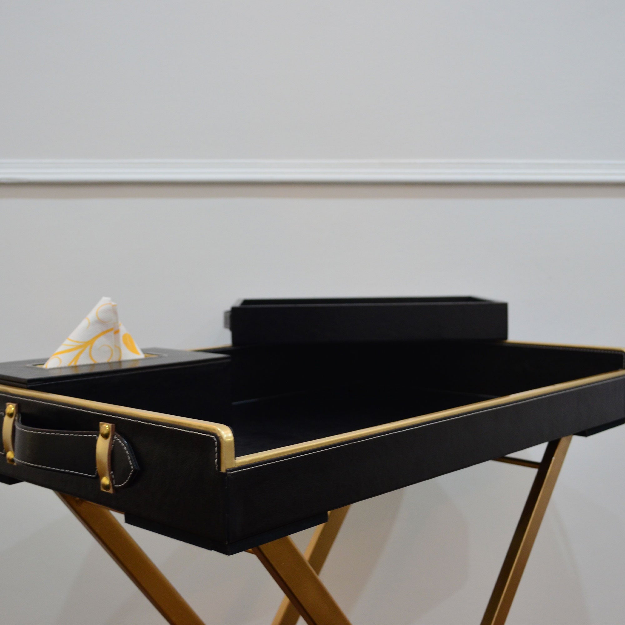 Precioso Butler Tray - Black