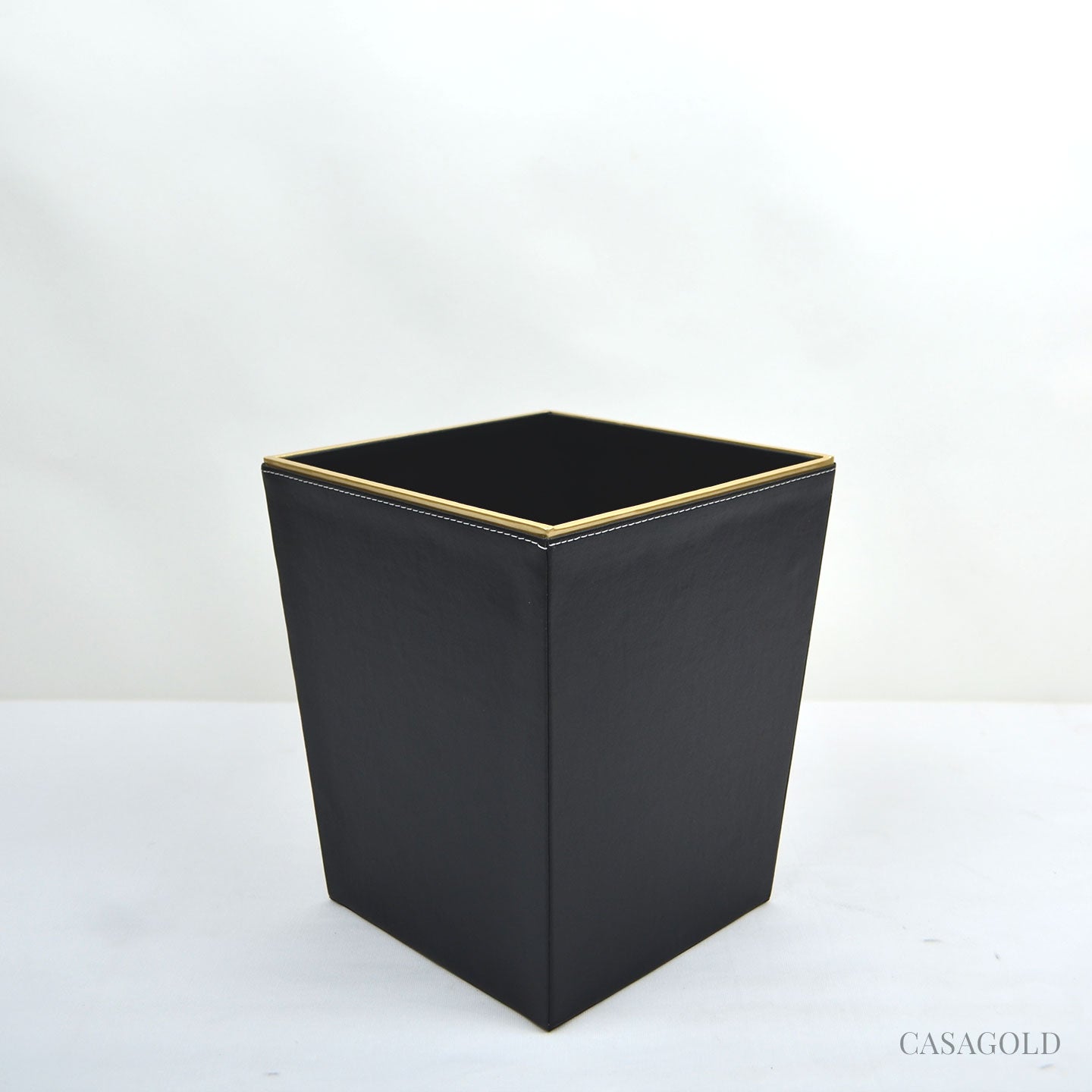Black Gold  Bathroom Accessories Set for Luxe Bathrooms	