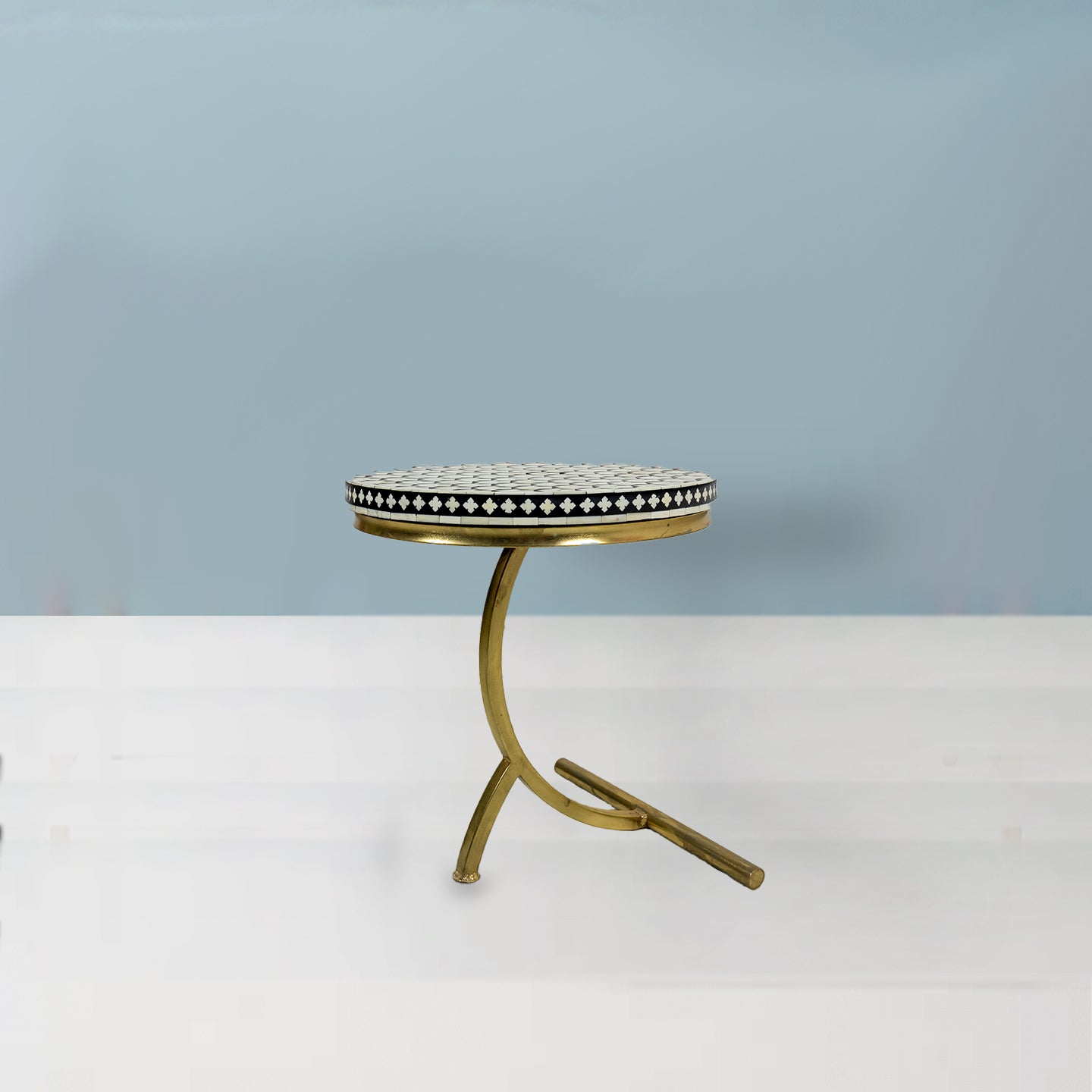 Black and White Round 3-Leg Bone Inlay Side Table	