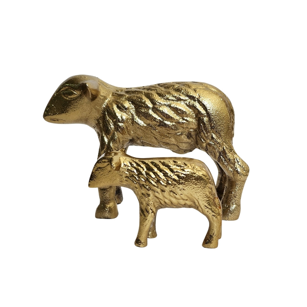 Decorative brass Showpieces with vintage charm
