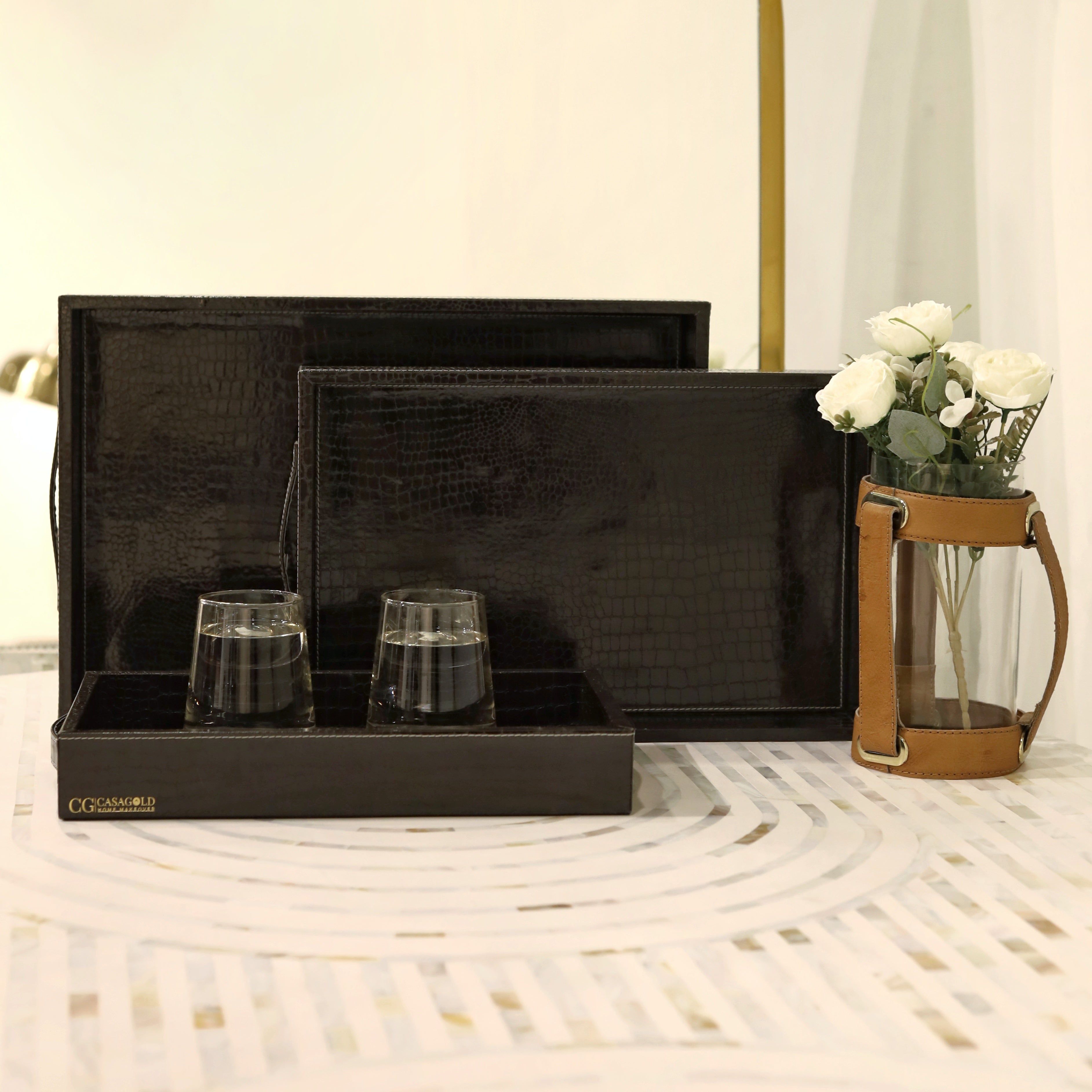 Exquisite leather tray with luxurious black accents
