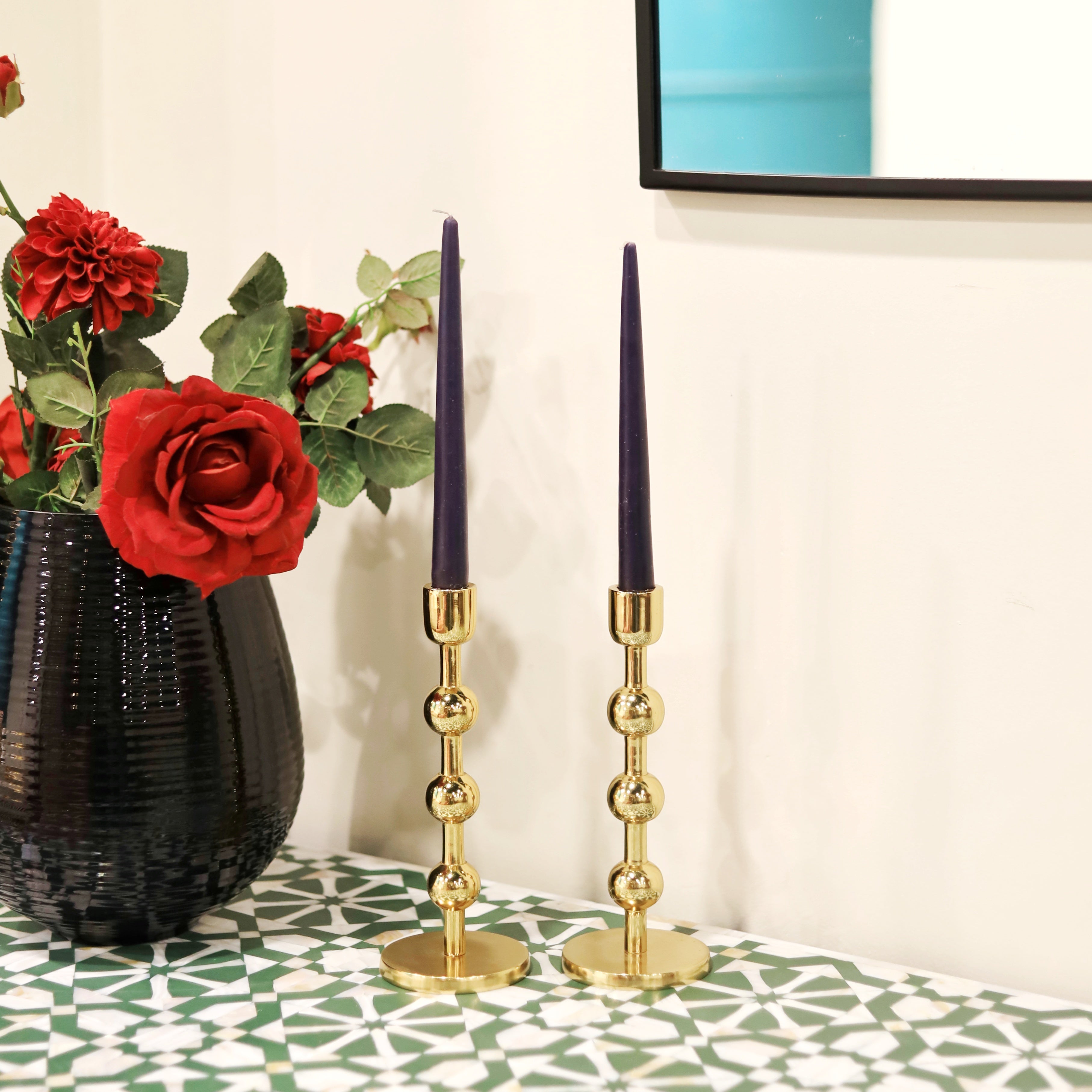 Polished Brass Candle Holder for Glamorous Look	
