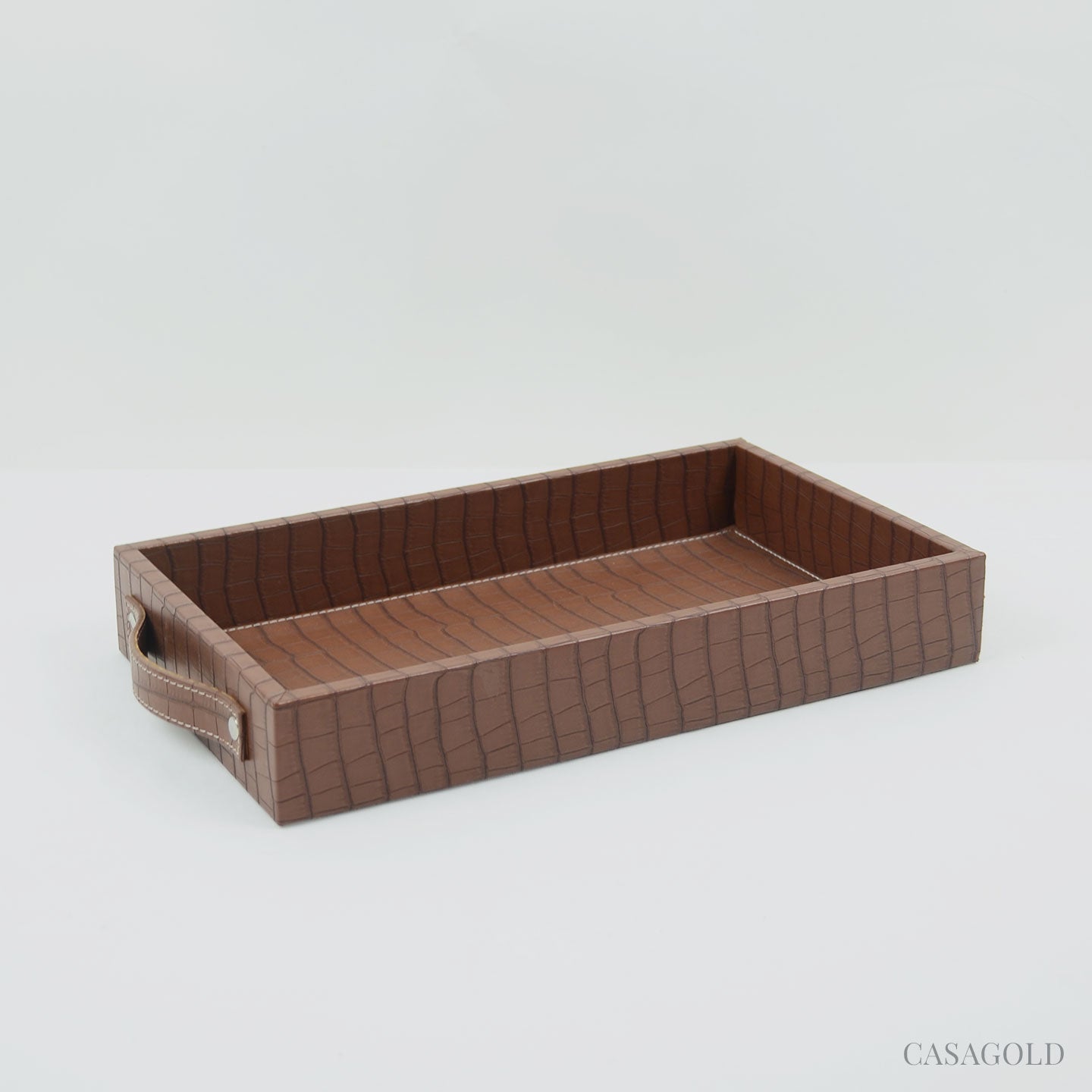 Practical and durable leather tray for everyday use
