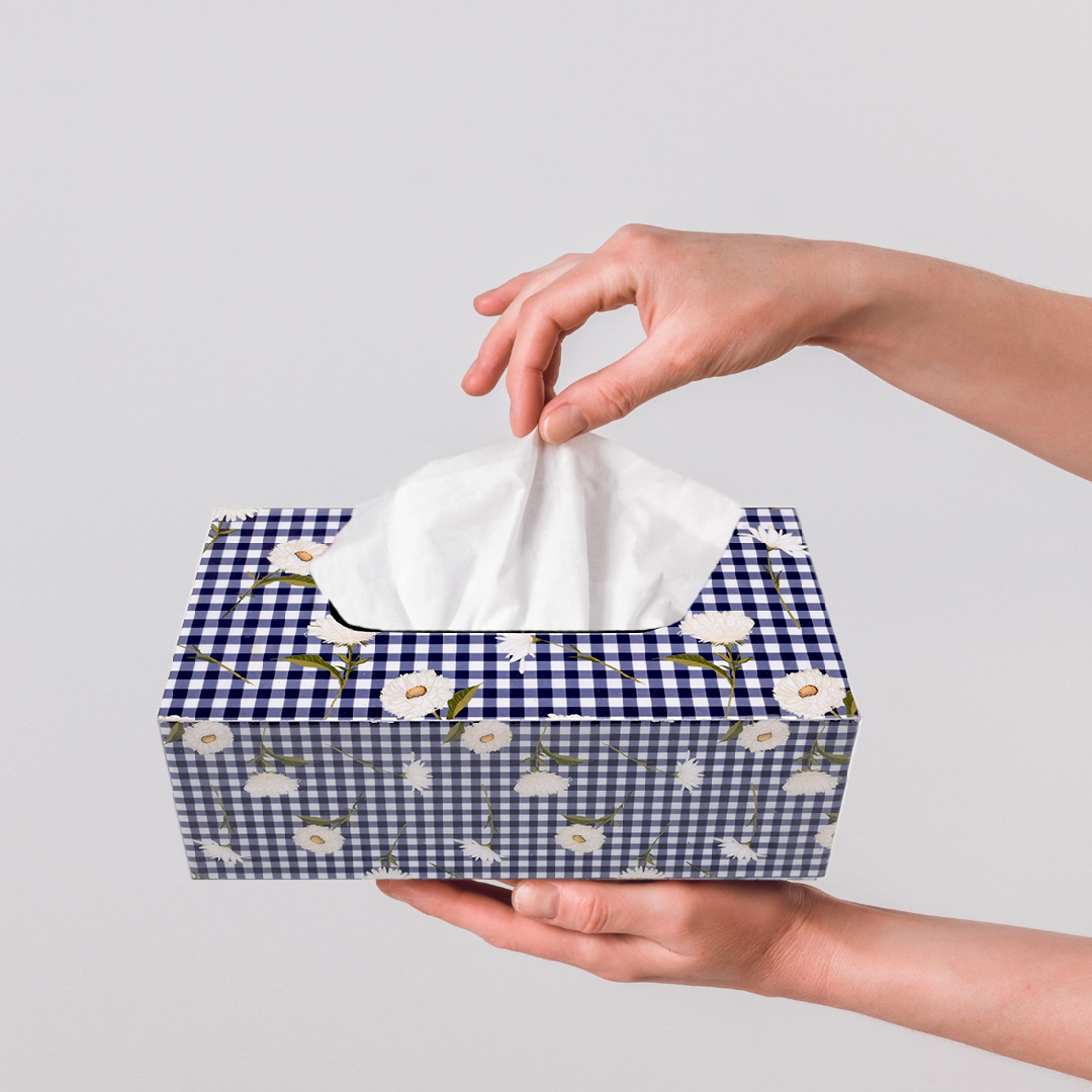 Stylish tissue box ideal for gifting purposes
