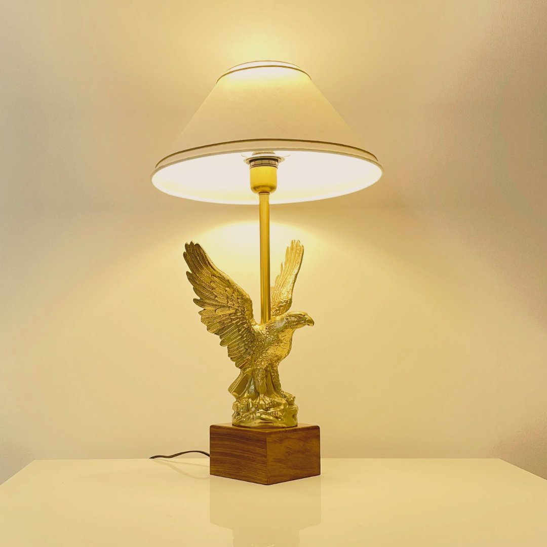 Aquila - The Eagle Lamp