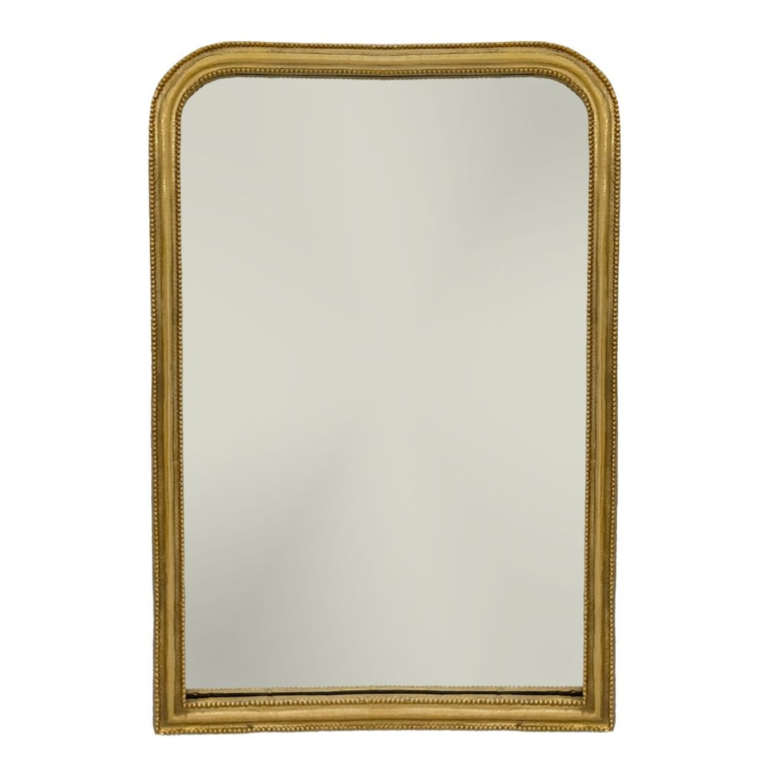Antique French-style glass vanity mirror with Luxury Look 