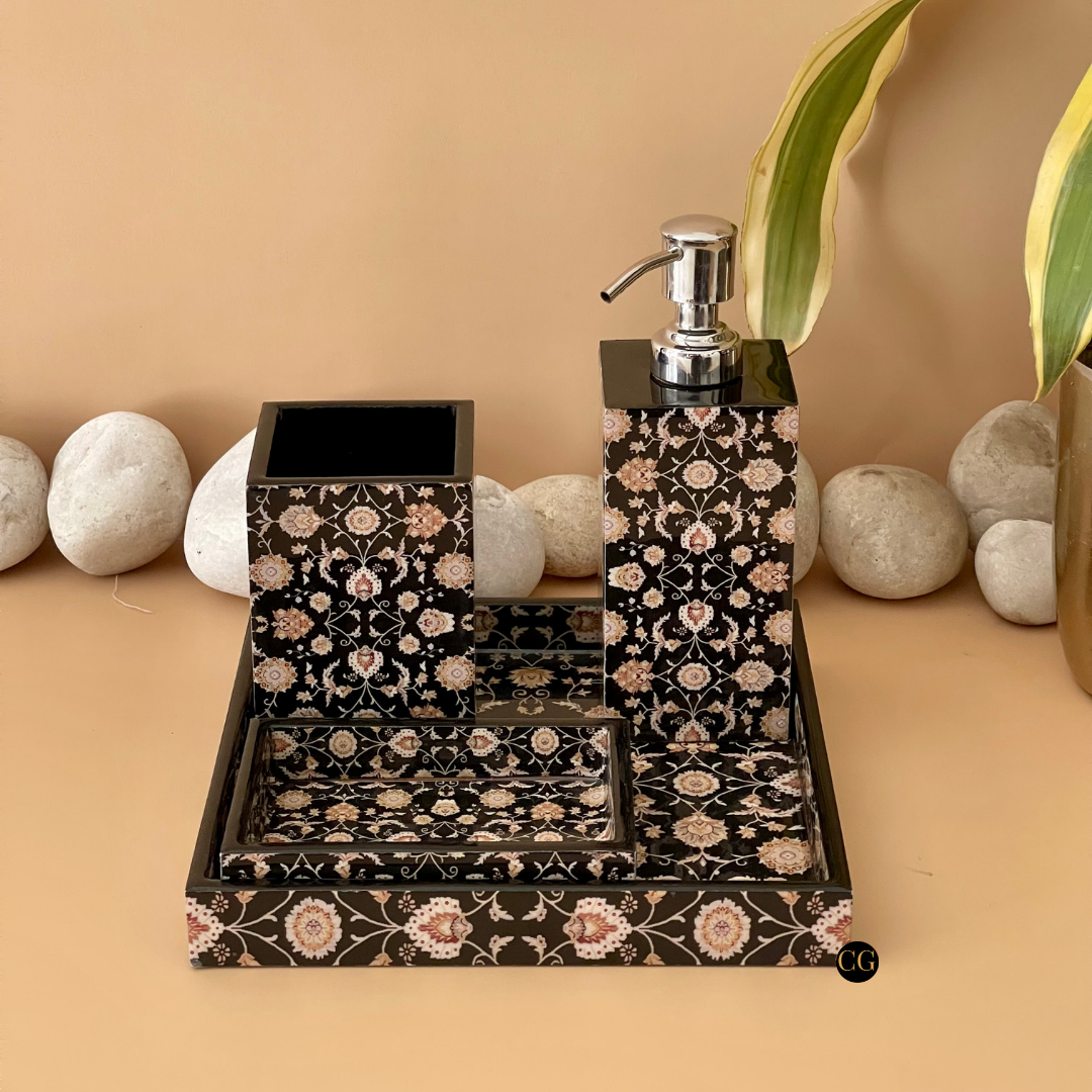 Bathroom Accessories Set for Antique Decor