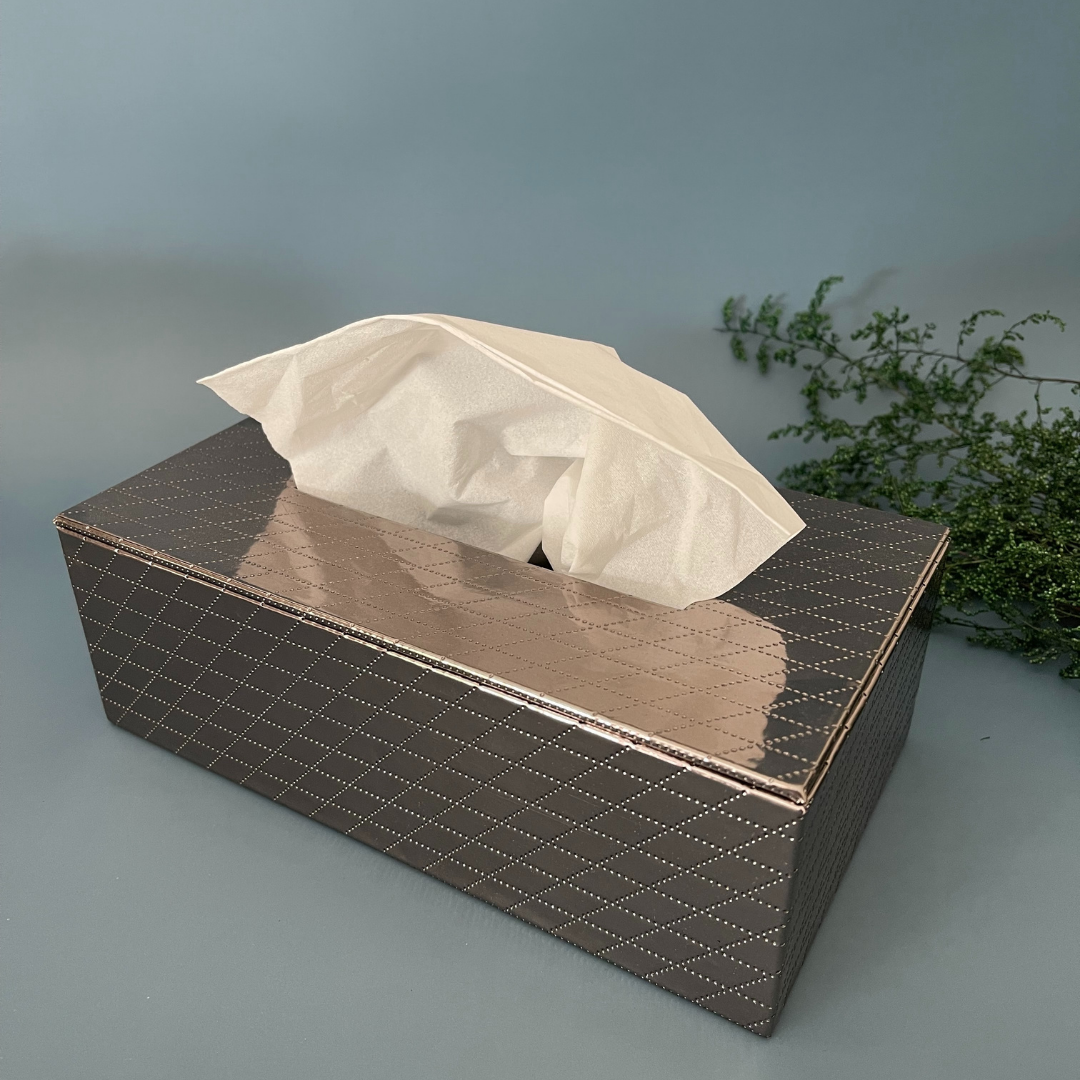 Decorative leather tissue box for living rooms
