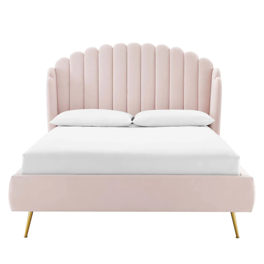 King wings bed with tufted headboard detail