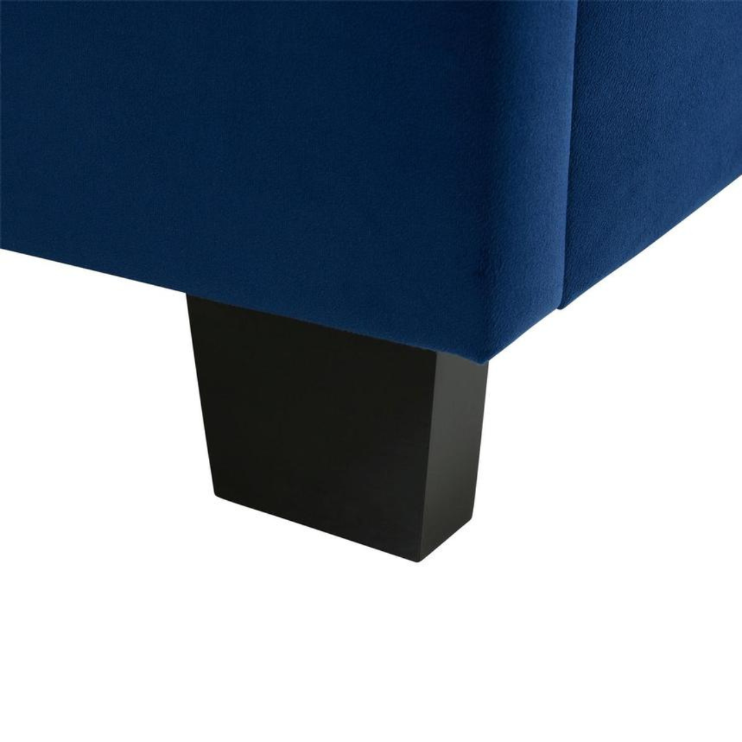 Tufted headboard wings bed for a luxe appeal