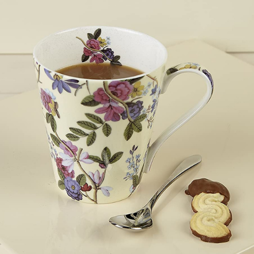 V&A Kilburn Cream Mug in Gift Box