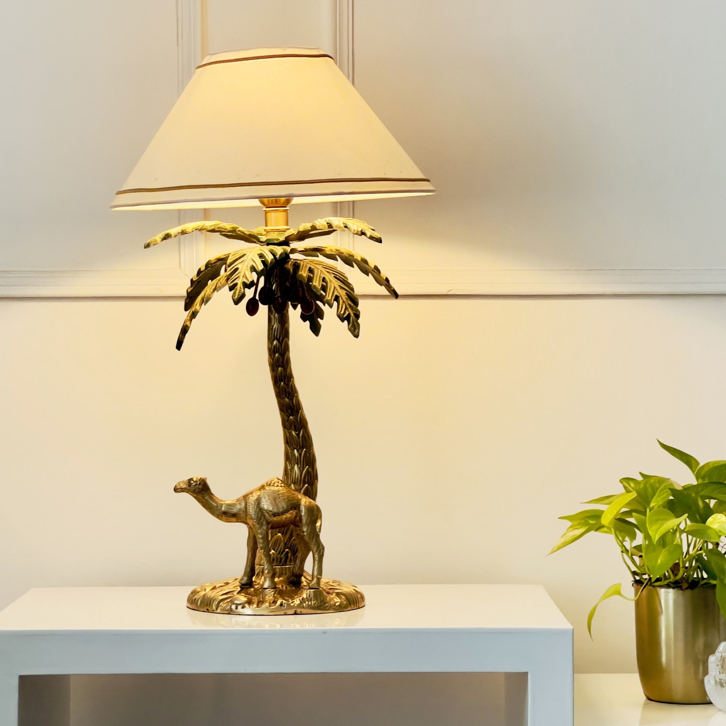 White shade  luxury table lamp for clean aesthetics