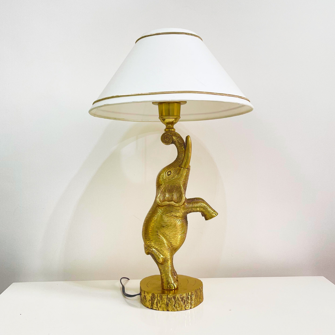gold luxury lamp for striking decor